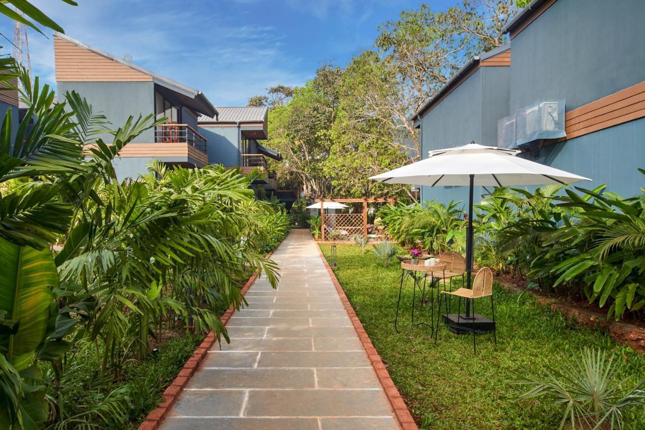 Avataara Resort & Spa Анжуна Экстерьер фото